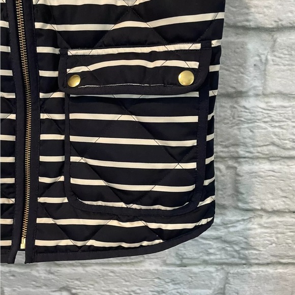 J Crew Women's XXS Navy Stripe Quilted Down Filled Excursion Vest - Picture 7 of 7